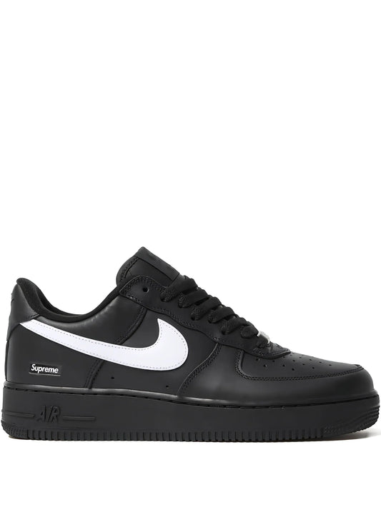 Nike x Supreme Airforce 1 - "Black/White"